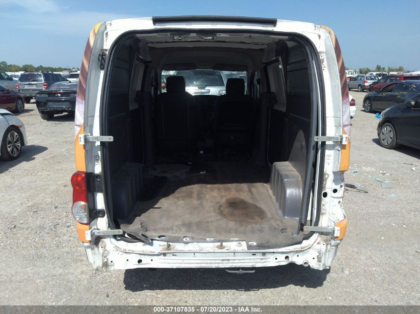 2015 NISSAN NV200 2.5S/2.5SV - 3N6CM0KN2FK706153