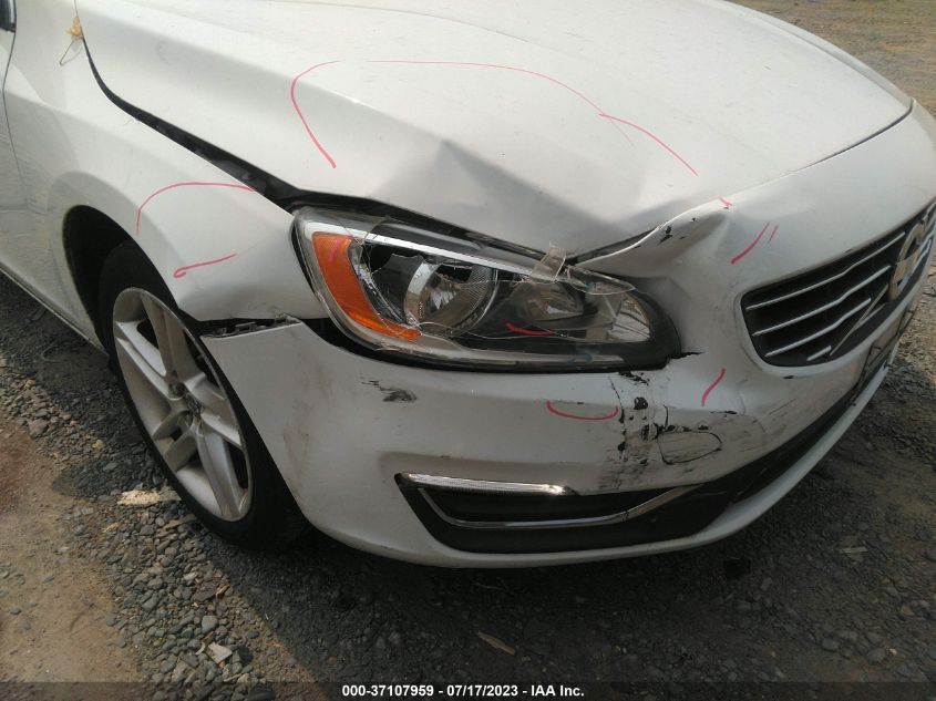 2015 VOLVO S60 T5 DRIVE-E PREMIER - YV126MFBXF2300854