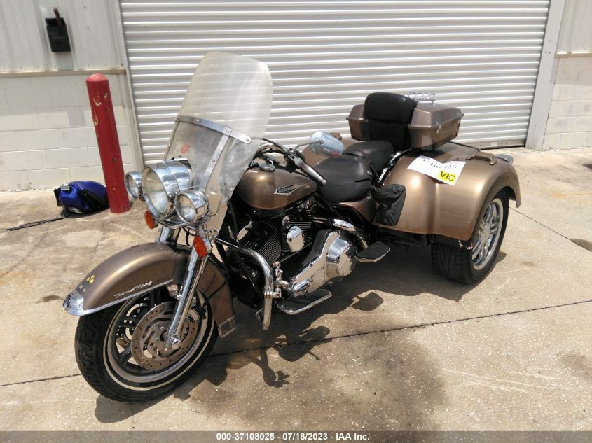 2004 HARLEY-DAVIDSON FLHRCI - 1HD1FRW154Y702912