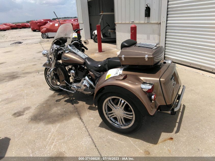 2004 HARLEY-DAVIDSON FLHRCI - 1HD1FRW154Y702912