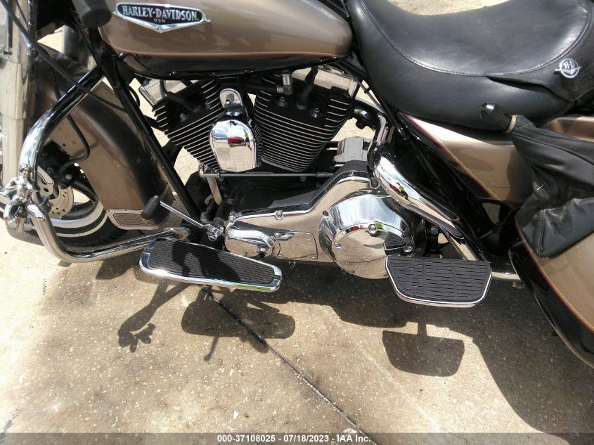 2004 HARLEY-DAVIDSON FLHRCI - 1HD1FRW154Y702912