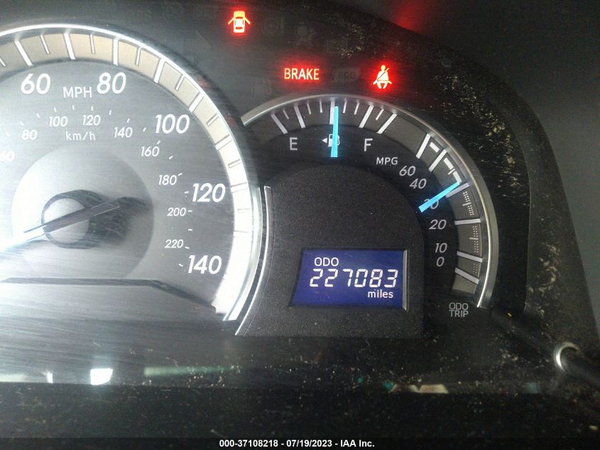 2013 TOYOTA CAMRY L/LE/SE/XLE - 4T1BF1FK0DU650138