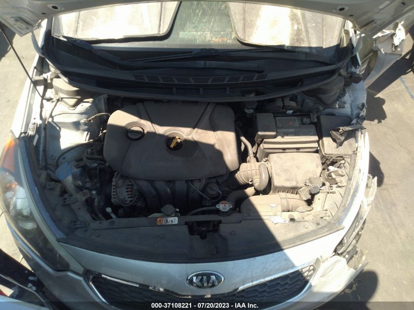 2016 KIA FORTE LX - KNAFK4A61G5589844