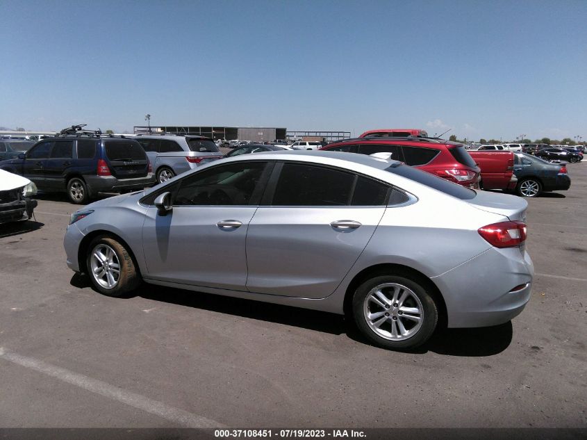 2018 CHEVROLET CRUZE LT - 1G1BE5SM6J7161896