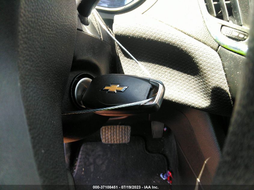 2018 CHEVROLET CRUZE LT - 1G1BE5SM6J7161896