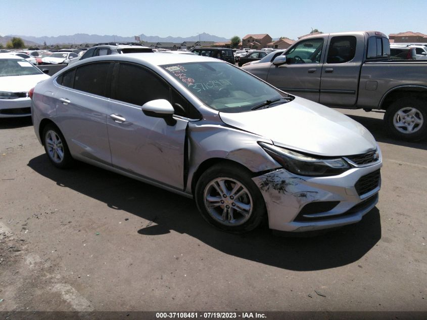 2018 CHEVROLET CRUZE LT - 1G1BE5SM6J7161896