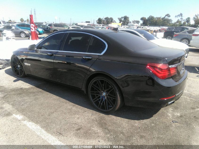 2013 BMW 7 SERIES 740I - WBAYA6C52DC994937