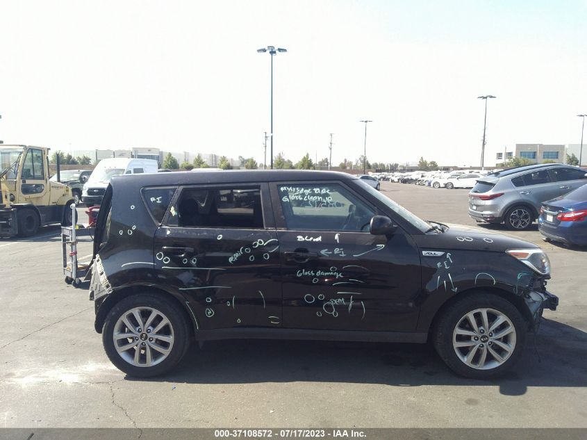 2018 KIA SOUL + - KNDJP3A59J7526910