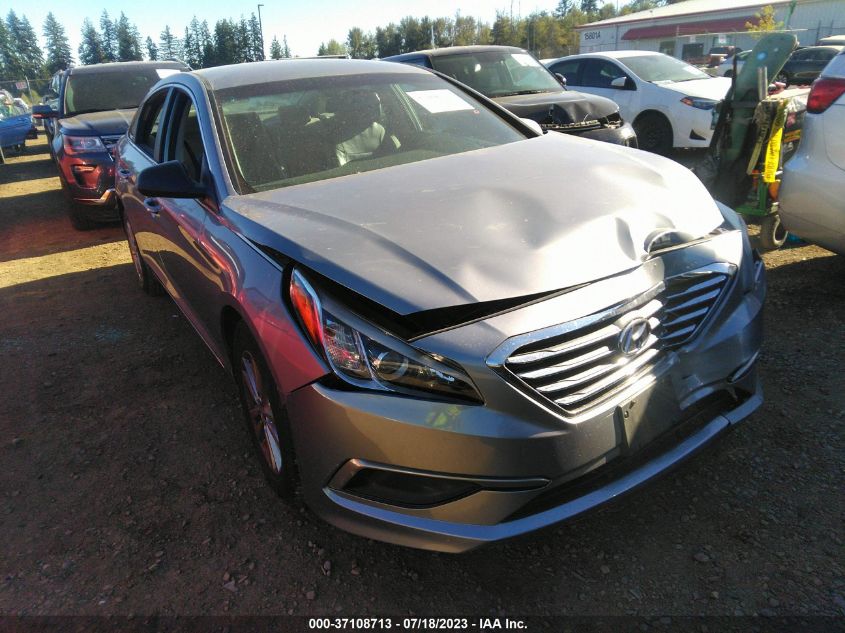 2016 HYUNDAI SONATA 2.4L SE - 5NPE24AF0GH331040