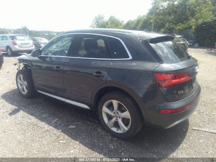 WA1BNAFY2L2016278 2020 AUDI Q5, photo no. 3