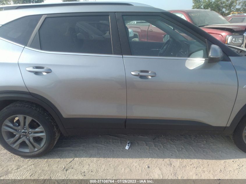 2023 KIA SELTOS S - KNDEUCAA7P7466982