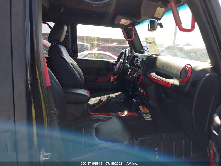 2014 JEEP WRANGLER UNLIMITED SPORT - 1C4HJWDG9EL132819