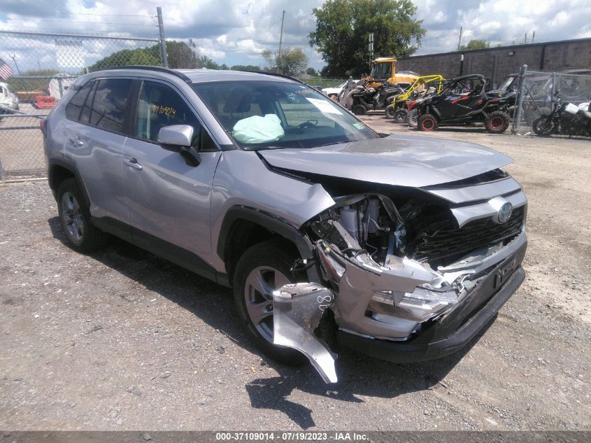 2022 TOYOTA RAV4 XLE - 4T3RWRFV2NU080336