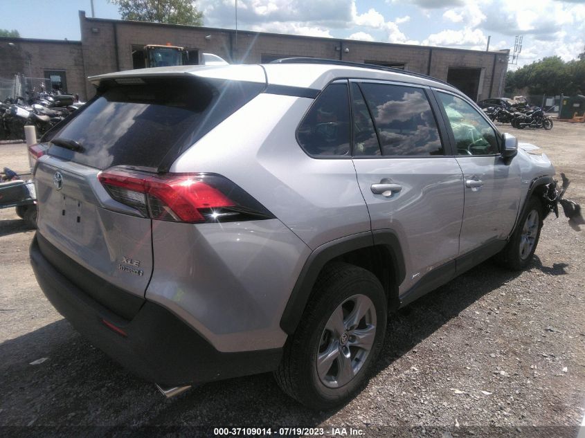 2022 TOYOTA RAV4 XLE - 4T3RWRFV2NU080336