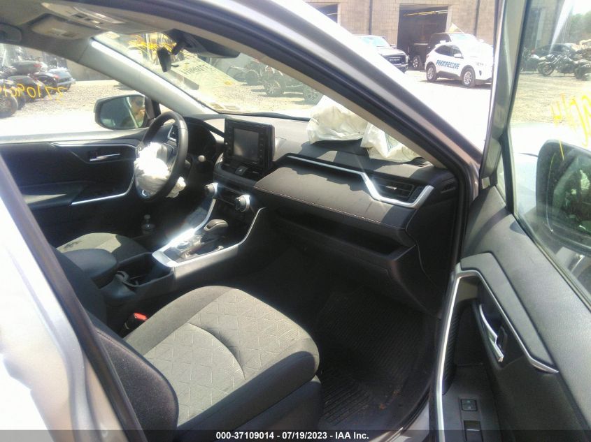 2022 TOYOTA RAV4 XLE - 4T3RWRFV2NU080336