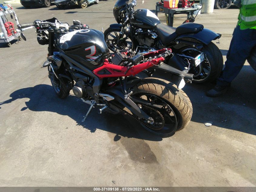 2022 TRIUMPH MOTORCYCLE STREET TRIPLE R (LRH) SMTA544D4NTAZ0063