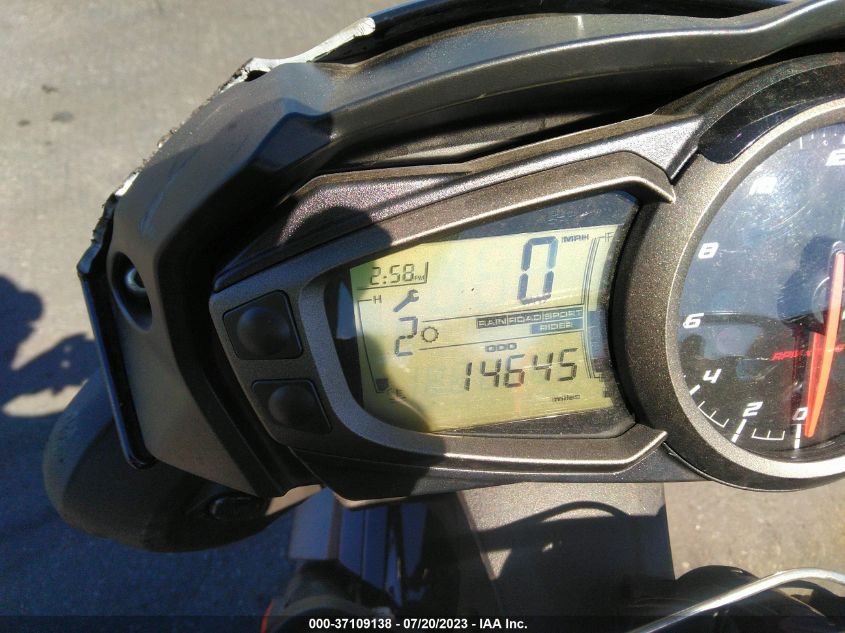 2022 TRIUMPH MOTORCYCLE STREET TRIPLE R (LRH) SMTA544D4NTAZ0063
