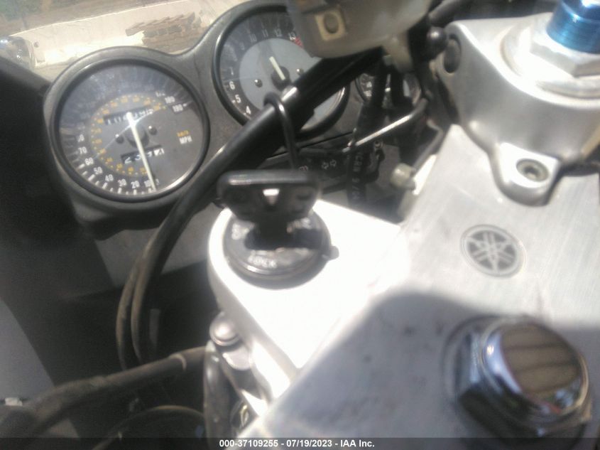 2005 YAMAHA YZF600 R - JYA5AHC085A047030
