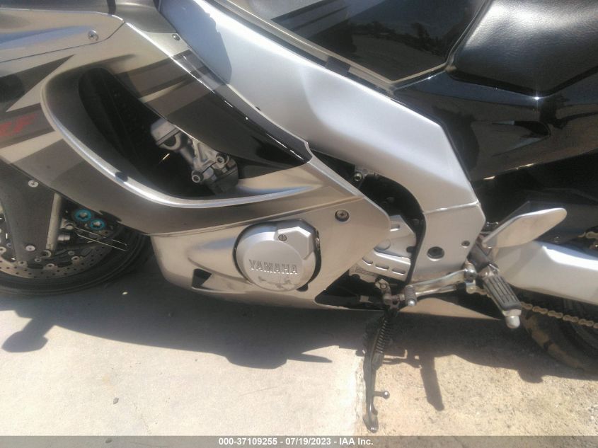 2005 YAMAHA YZF600 R - JYA5AHC085A047030