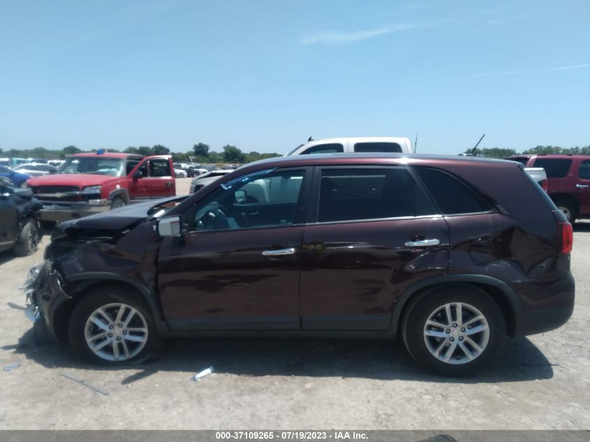 2014 KIA SORENTO LX - 5XYKT3A69EG429983