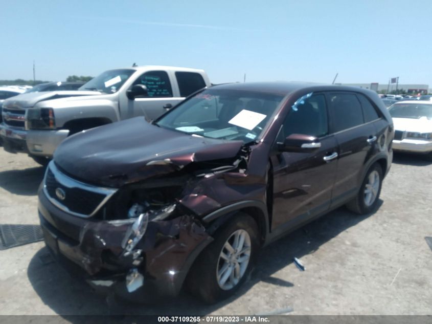 2014 KIA SORENTO LX - 5XYKT3A69EG429983