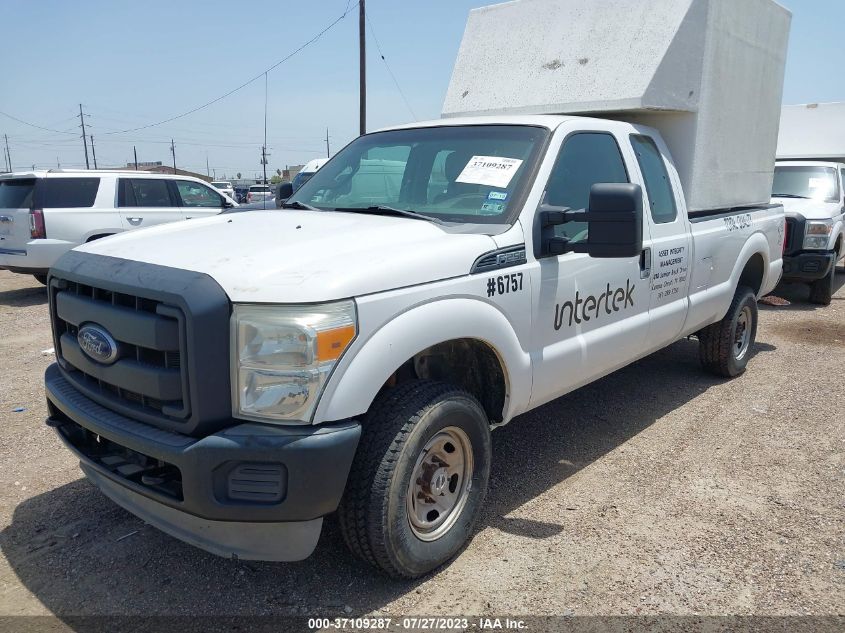 2013 FORD SUPER DUTY F-250 SRW XL/XLT/LARIAT - 1FT7X2B64DEA51128