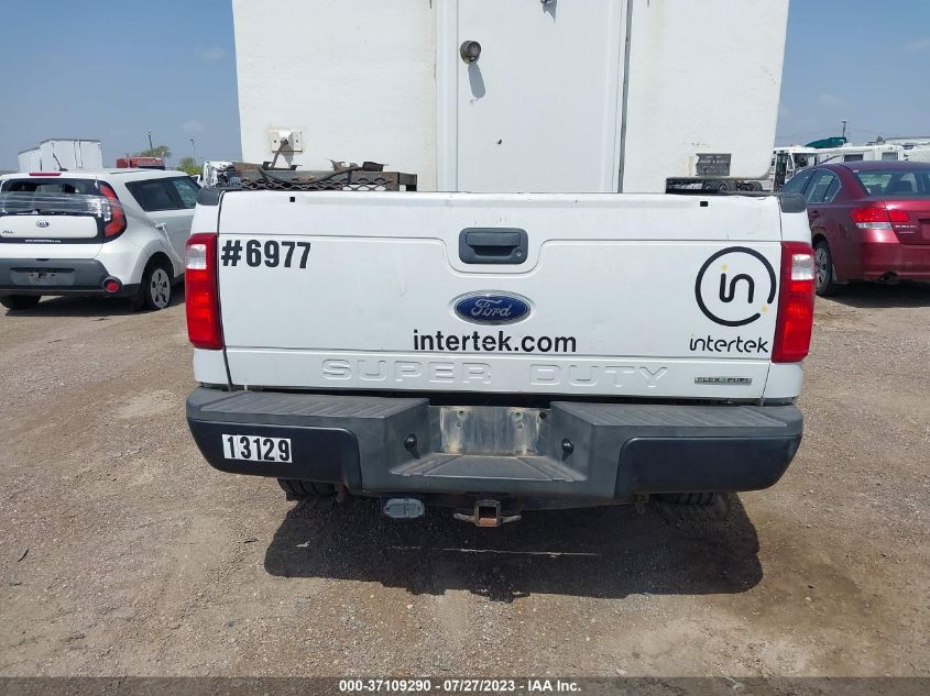 2013 FORD SUPER DUTY F-250 SRW XL/XLT/LARIAT - 1FT7X2B62DEA51127
