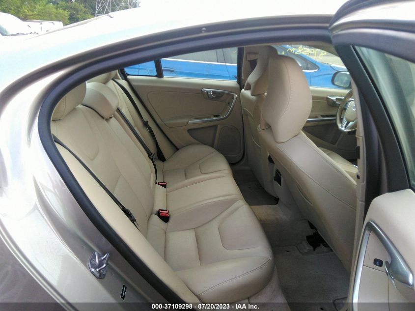 2015 VOLVO S60 T5 DRIVE-E PREMIER - YV140MFK6F2334929