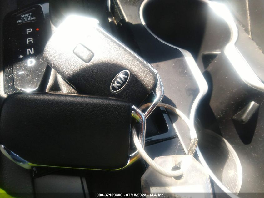 2021 KIA K5 LXS - 5XXG14J25MG047631
