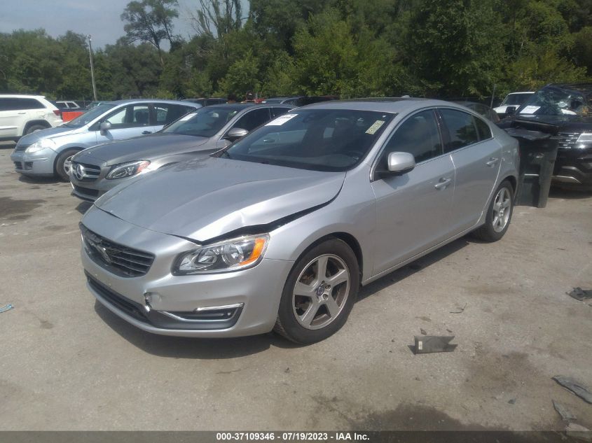 2015 VOLVO S60 T5 DRIVE-E PLATINUM - YV140MFD3F1310949