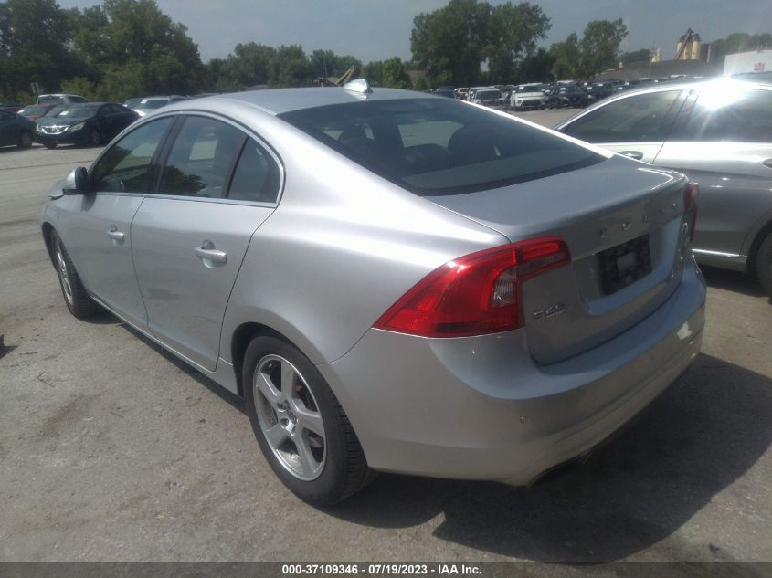 2015 VOLVO S60 T5 DRIVE-E PLATINUM - YV140MFD3F1310949