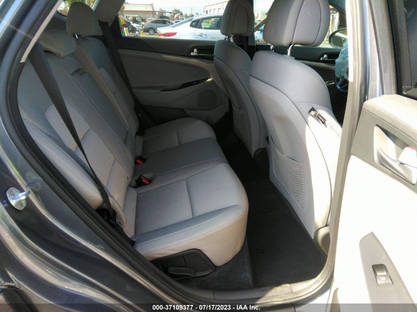 2017 HYUNDAI TUCSON SPORT - KM8J33A23HU535868