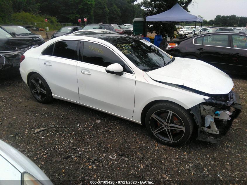 2019 MERCEDES-BENZ A-CLASS A 220 WDD3G4FB7KW000723