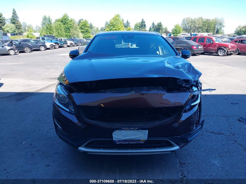 2017 VOLVO V60 CROSS COUNTRY YV440MWK2H1038284