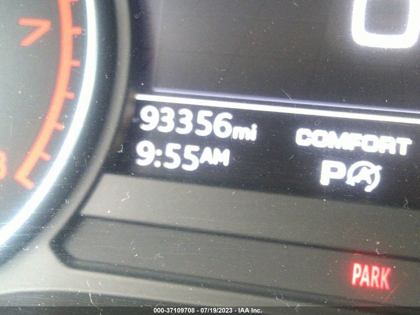 2017 AUDI A4 PREMIUM - WAUANAF47HN043994