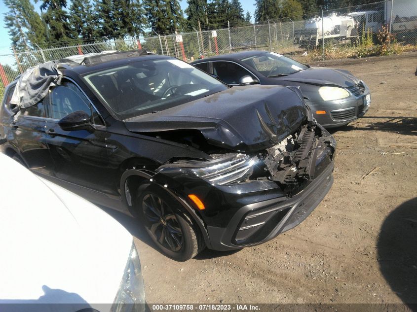 2022 VOLKSWAGEN TIGUAN SE - 3VV3B7AX7NM138295