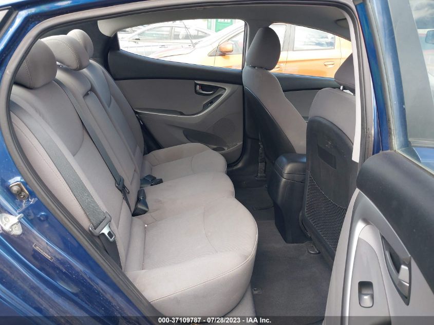 2016 HYUNDAI ELANTRA SE - 5NPDH4AE3GH696006