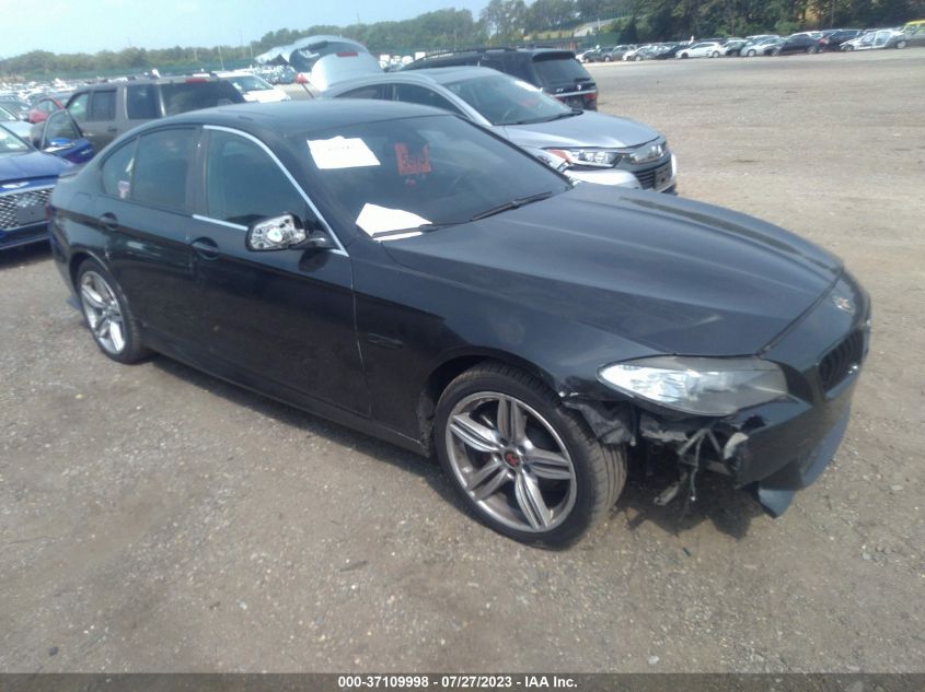 2013 BMW 5 SERIES 528I XDRIVE - WBAXH5C52DD109292