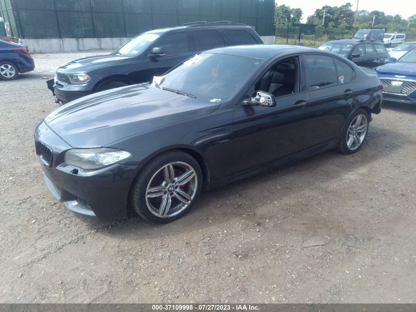 2013 BMW 5 SERIES 528I XDRIVE - WBAXH5C52DD109292