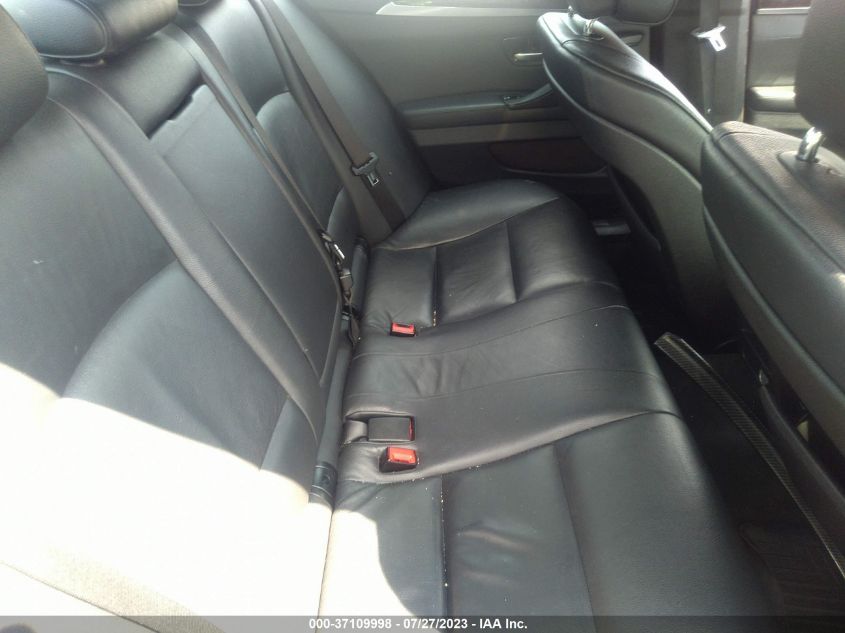 2013 BMW 5 SERIES 528I XDRIVE - WBAXH5C52DD109292