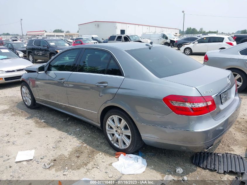 2013 MERCEDES-BENZ E-CLASS E 350 - WDDHF5KB1DA670854