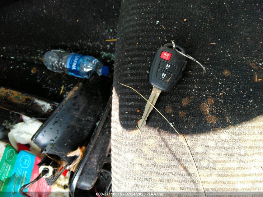 2015 TOYOTA RAV4 XLE - 2T3WFREV6FW218238