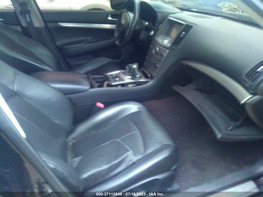 2015 INFINITI Q40 JN1CV6ARXFM524856