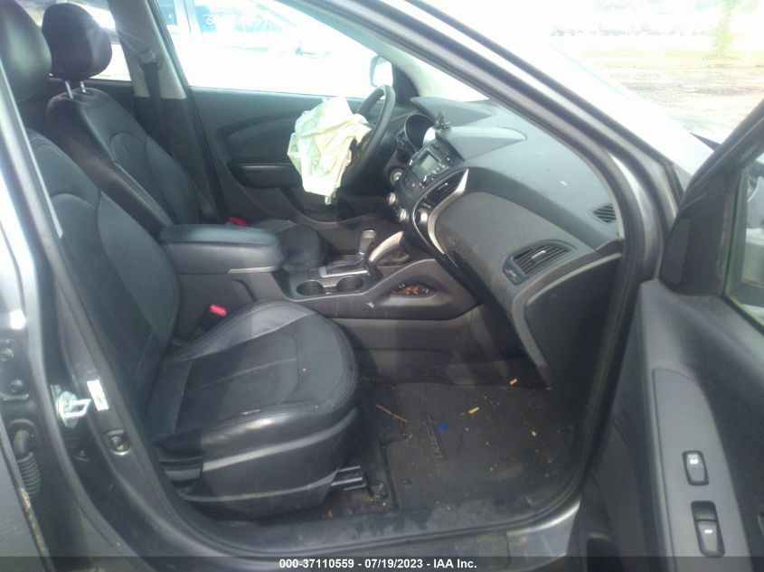 2015 HYUNDAI TUCSON GLS - KM8JT3AF2FU960286