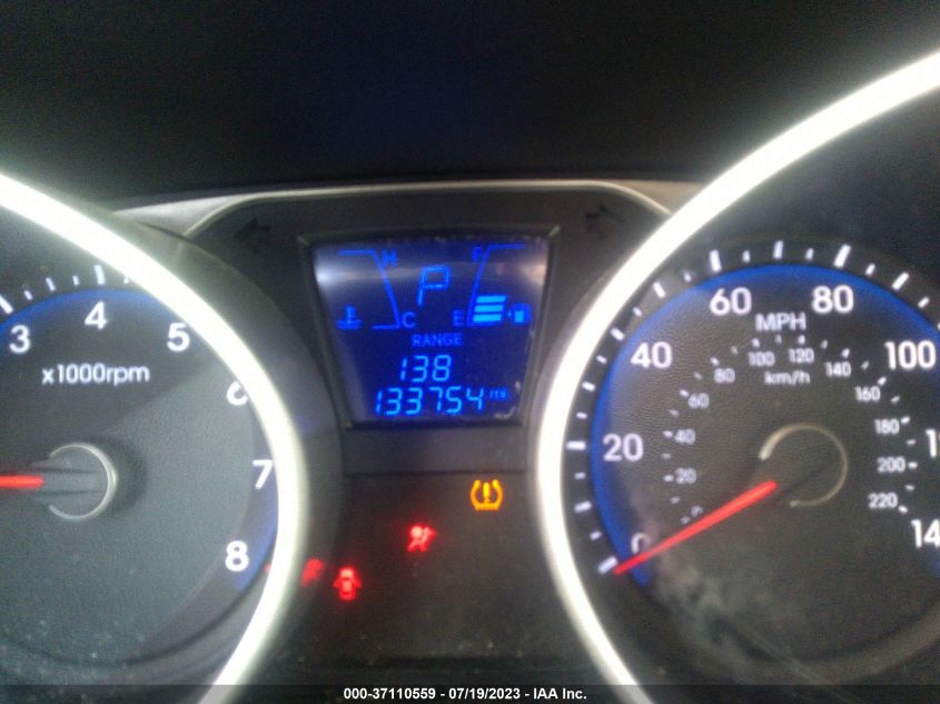 2015 HYUNDAI TUCSON GLS - KM8JT3AF2FU960286