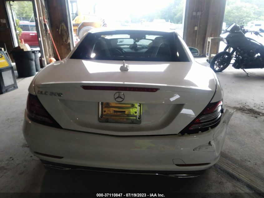 2017 MERCEDES-BENZ SLC SLC 300 - WDDPK3JA2HF135013