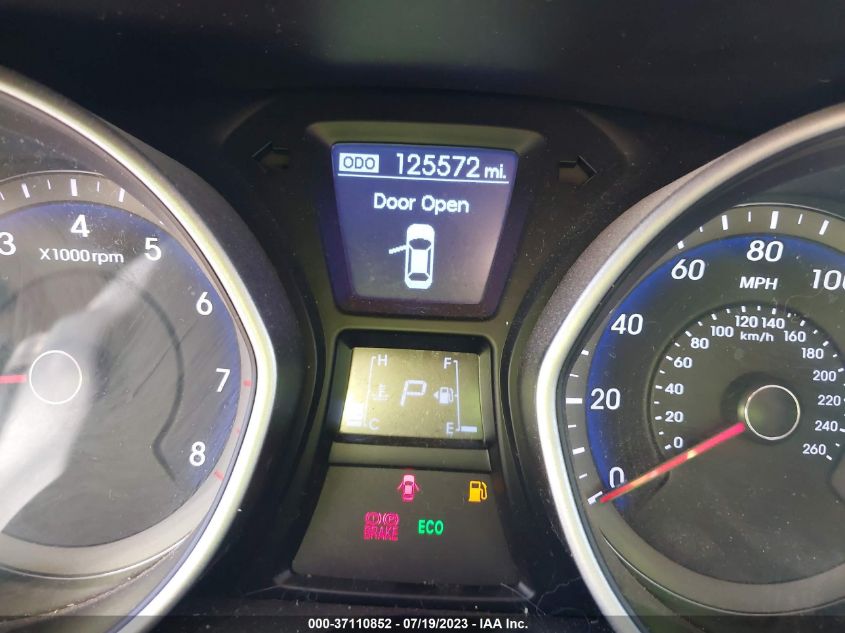 2014 HYUNDAI ELANTRA GT - KMHD35LH2EU174445