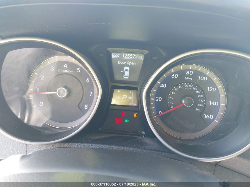 2014 HYUNDAI ELANTRA GT - KMHD35LH2EU174445