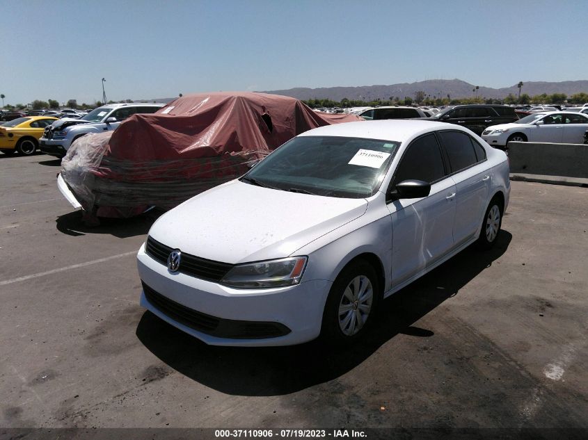 2014 VOLKSWAGEN JETTA SEDAN S - 3VW2K7AJNEM309695