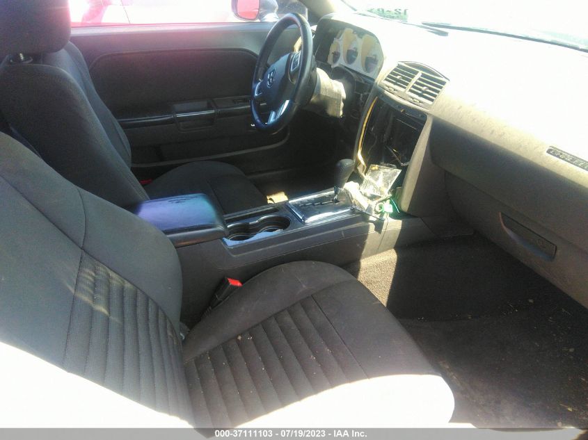 2014 DODGE CHALLENGER SXT - 2C3CDYAG1EH295015